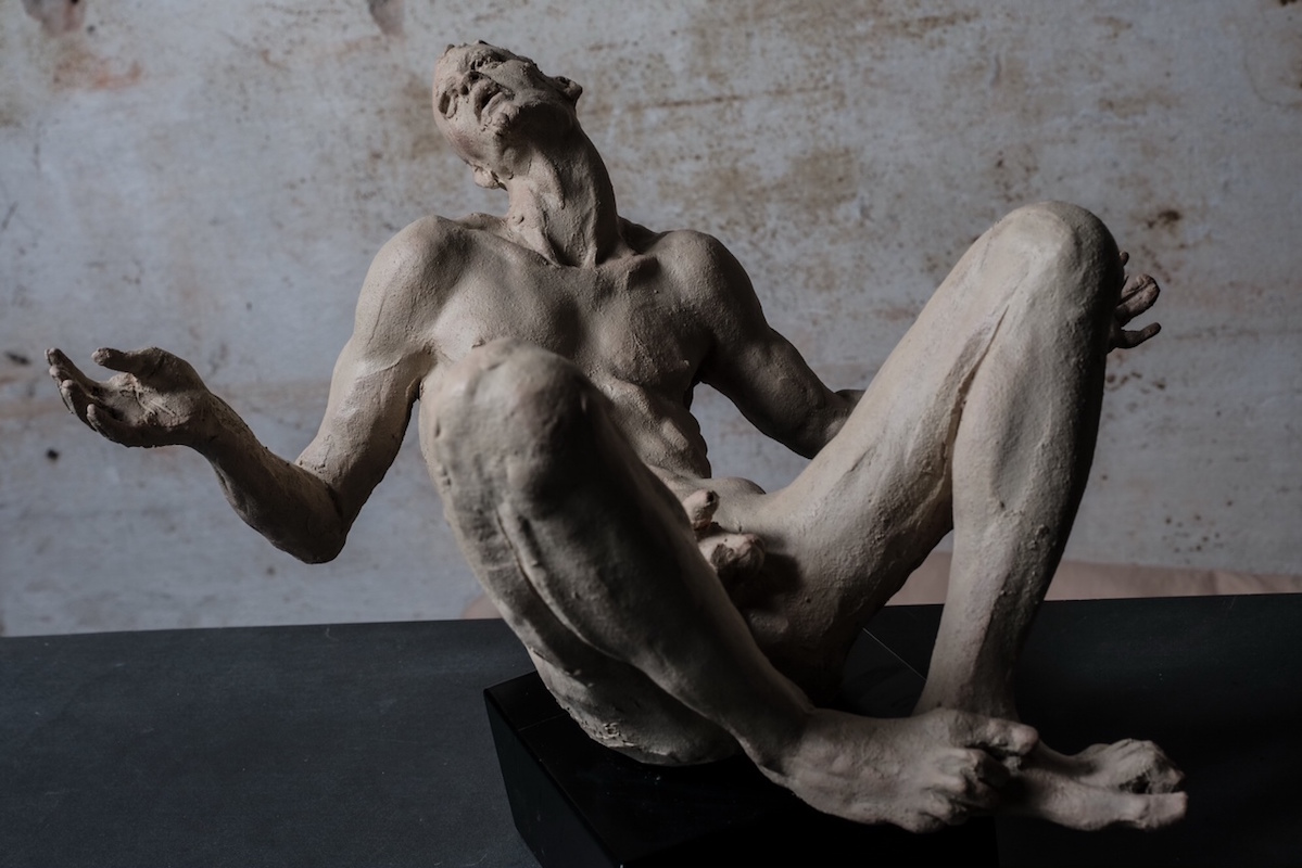 Ettore Greco Lo stranulato 2016 tpatinated terracotta 43x40 cm h 18 cm