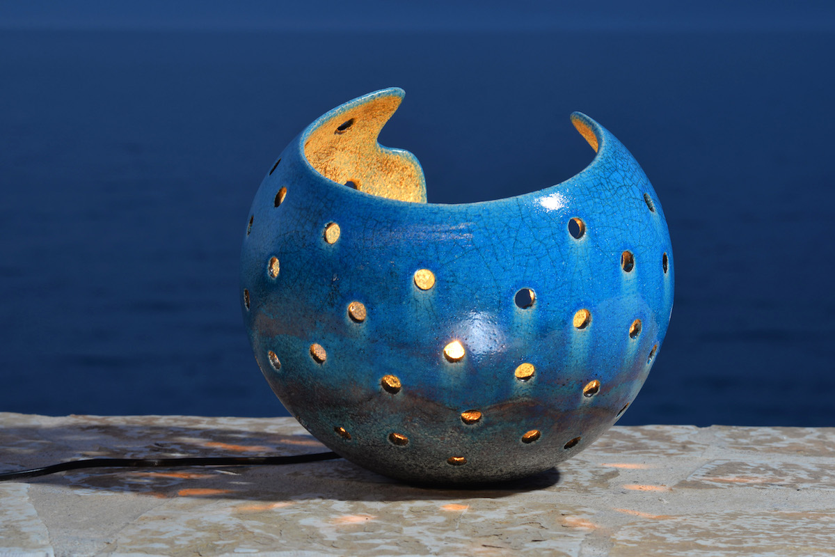 koropouli_sphere_d_30_2018_raku_260eur.jpg