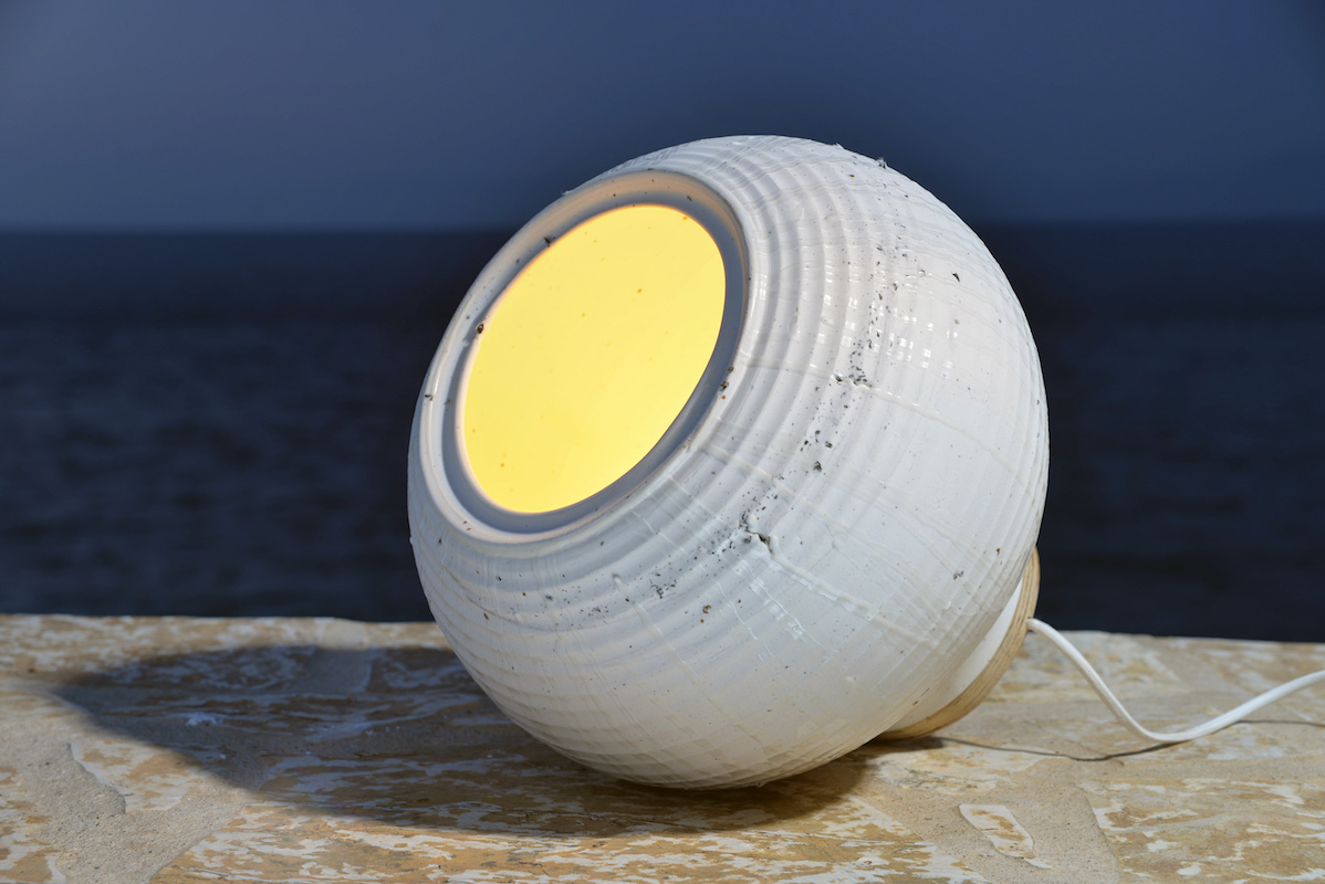 vavatsis_light_porcelain_clay_body_mixed_with_parts_of_minerals_collected_from_serifos_island._wheel_thrown_fired_up_to_1240oc._2016_600eur_3.jpg